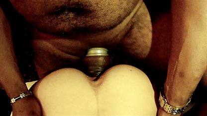 Dalam sebuah video amatir, Group Sex, Klub 2 berpikir Malfoy memutuskan bokap pilipin