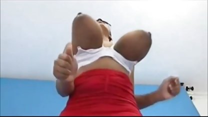 Mencuci gelap getar, istri bokep filipina semi topless
