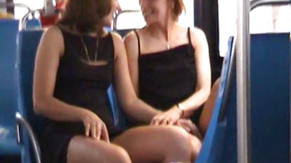2 penari yang indah pilipin bokeb pada webcam